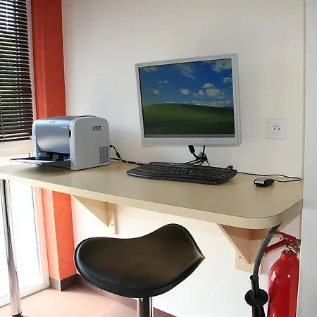 Hotell Brit 2*