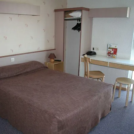 Hotell Brit 2*