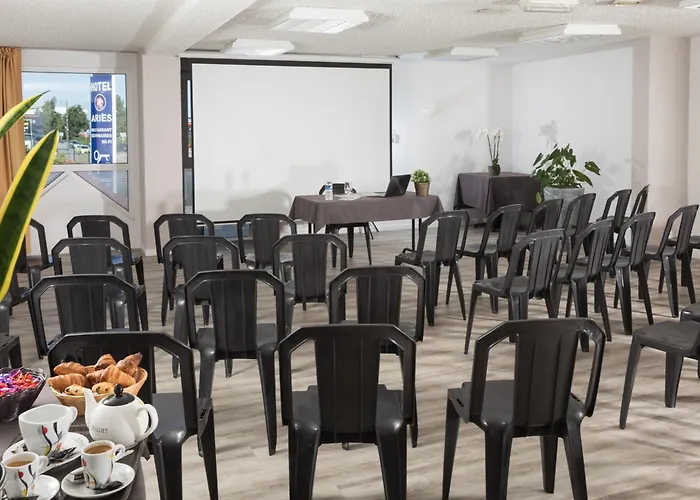 Brit Ξενοδοχείο